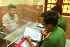 Đắk Nông: Khởi tố 2 đối tượng chiếm đoạt tài sản của hàng chục hộ dân