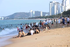 Du khách nên tìm hiểu kỹ các gói du lịch dịp nghỉ lễ Quốc khánh 2/9