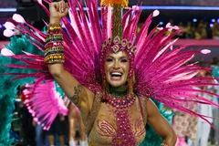 Lễ hội Carnival Rio de Janeiro - "Sàn chiến" của các vũ công samba