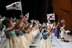 Hàn Quốc tăng cường chăm sóc trẻ em trong các gia đình đa văn hóa