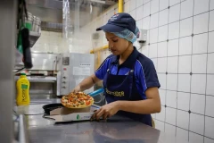 "Pizza rẻ nhất thế giới" ra mắt người tiêu dùng tại Ấn Độ