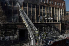 Cháy nhà 5 tầng tại Nam Phi: Số nạn nhân thiệt mạng tăng lên 73 người