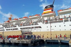 Indonesia huy động tàu làm nơi lưu trú cho truyền thông nước ngoài