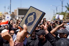Đan Mạch gia hạn việc kiểm soát biên giới sau các vụ đốt kinh Koran