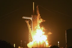 NASA và SpaceX đưa phi hành đoàn thứ 6 lên Trạm Vũ trụ quốc tế