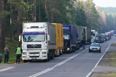 Căng thẳng ngoại giao tiếp tục leo thang giữa Belarus và Ba Lan