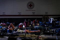 Đảo Lampedusa của Italy đối mặt với khủng hoảng người di cư