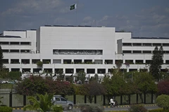 Tổng thống Pakistan giải tán Quốc hội, chuẩn bị cho tổng tuyển cử