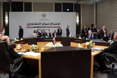 Bộ trưởng các nước Arab thảo luận về bình thường hóa quan hệ với Syria