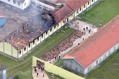 Hỏa hoạn bùng phát tại nhà tù ở Brazil, gần 50 người thương vong