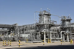 ​Giá dầu châu Á tăng 2% sau thông báo giảm sản lượng của Saudi Arabia