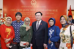 Chủ tịch Quốc hội: Cộng đồng là cầu nối cho quan hệ Việt Nam-Indonesia