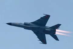 Máy bay Trung Quốc tuần tra "cảnh giác cao" trong ADIZ 