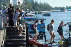 Bến Ninh Kiều, Cần Thơ thời điểm chưa có dịch COVID-19. (Ảnh: Mai Mai/Vietnam+)