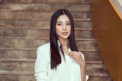 Hoa hậu Tiểu Vy: ‘Sài Gòn như người đàn ông phong độ, lịch lãm’