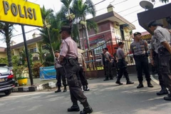 Cảnh sát phong tỏa hiện trường vụ đánh bom. (Nguồn: AFP)
