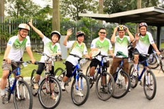 Giới trẻ hưởng ứng chương trình đạp xe gây quỹ KOTO Bike Ride. (Ảnh: KOTO)
