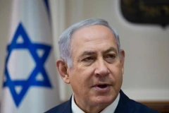 Thủ tướng Israel Benjamin Netanyahu chủ trì cuộc họp nội các ở Jerusalem. (Nguồn: AFP/TTXVN)