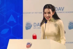 Gương mặt Việt Nam tiêu biểu 2021 Nguyễn Thúc Thùy Tiên vừa tham dự chương trình đối thoại giữa Tổng Thư ký ASEAN với thanh niên ASEAN. (Ảnh: CTV/Vietnam+)