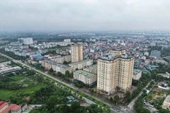 Đại biểu QH cho biết thực tế triển khai chương trình xây nhà ở xã hội cho người thu nhập thấp ở địa phương gặp nhiều khó khăn. (Ảnh minh họa: Tuấn Anh/TTXVN)