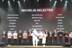 Đại diện các nhà hàng được Michelin Guide vinh danh tại Hà Nội hồi tháng 6/2023. (Ảnh: Vietnam+)