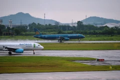 Các hãng hàng không Việt đã và đang nghiên cứu, triển khai các phương án để vừa có thể tiết kiệm chi phí, mặt khác giảm thiểu rủi ro, bảo toàn vốn. (Ảnh: CTV/Vietnam+)