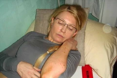 Bà Tymoshenko trên giường bệnh. (Nguồn: AP)