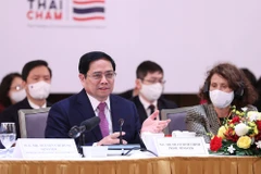 Thủ tướng Phạm Minh Chính phát biểu tại Phiên cấp cao Diễn đàn doanh nghiệp Việt Nam thường niên (VBF). (Ảnh: Dương Giang/TTXVN)