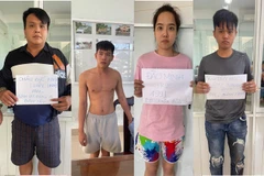 4 nghi phạm bị truy nã tội giết người bị CSGT Khánh Hòa đón lõng bắt giữ. (Nguồn: NLD.vn)