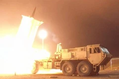 Hệ thống phòng thủ tên lửa tầm cao giai đoạn cuối (THAAD) của Mỹ. (Ảnh: AFP/TTXVN)