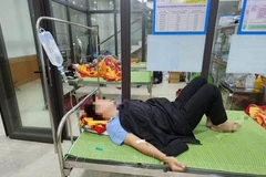 48 người bị ngộ độc thực phẩm sau khi dự tại một tiệc cưới. (Nguồn: Báo Công Thương)