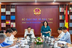 Thứ trưởng Ngô Thị Minh phát biểu tại buổi làm việc. (Ảnh: Bộ GD-ĐT)