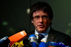 Cựu Thủ hiến vùng tự trị Catalonia Carles Puigdemont trong một cuộc họp báo tại Berlin, Đức ngày 15/5. (Nguồn: AFP/TTXVN)