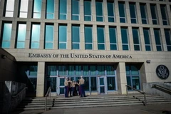 Quang cảnh bên ngoài Đại sứ quán Mỹ tại Havana, Cuba. (Ảnh: AFP/TTXVN)