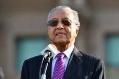  Tân Thủ tướng Malaysia Mahathir Mohamad phát biểu tại cuộc họp ở Putrajaya, Malaysia. (Nguồn: THX/TTXVN)