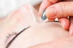 Một chuyến du lịch gọn nhẹ với những loại mỹ phẩm dạng viên nén