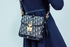 7 liều thần dược cho những tín đồ thời trang “nghiện” logo