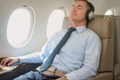 Ba mẹo đơn giản khiến chuyến bay dài trở nên dễ thở hơn