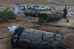 Các mảnh vỡ của tên lửa do nhóm phiến quân Houthi phóng từ Yemen bị đánh chặn tại Riyadh, Saudi Arabia ngày 11/4. (Nguồn: Al Arabiya/TTXVN)