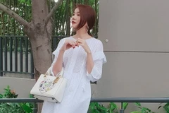 Kỳ Duyên, Mỹ Linh và Hương Giang đọ street style ngập tràn hàng hiệu