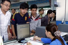 Ga Đà Nẵng bắt đầu bán vé tàu Tết Nguyên đán Ất Mùi từ ngày 1/12