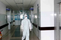 Công dân về từ Guinea âm tính với Ebola cả 3 lần xét nghiệm