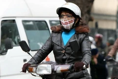 Bắc bộ có mưa rải rác và dông, trời rét về đêm và sáng sớm