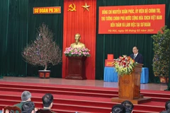 Thủ tướng Nguyễn Xuân Phúc phát biểu tại buổi làm việc. (Ảnh: Thống Nhất/TTXVN)