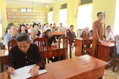 Buổi họp Chi bộ thôn Quang Minh, xã Minh Quang, tỉnh Vĩnh Phúc về nâng cao chất lượng kết nạp đảng viên vùng dân tộc thiểu số. (Nguồn: baovinhphuc)