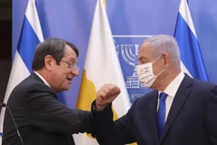 Thủ tướng Israel Benjamin Netanyahu (phải) và Tổng thống Cyprus Nicos Anastasiades tại cuộc họp báo chung ở Jerusalem, ngày 14/2/2021. (Ảnh: THX/TTXVN)