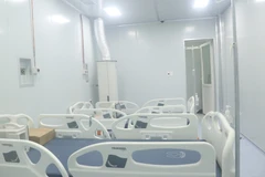 Phòng cách ly áp lực âm điều trị cho bệnh nhận rất nặng tại Bệnh viện Đa khoa vùng Tây Nguyên. (Ảnh: Tuấn Anh/TTXVN) 