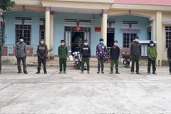 Các đối tượng bị bắt giữ. (Ảnh: TTXVN phát)