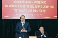 Thủ tướng Nguyễn Xuân Phúc tại buổi làm việc. (Ảnh: Thống Nhất/TTXVN)