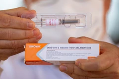 Vaccine phòng COVID-19 CoronaVac do Sinovac sản xuất. (Ảnh: Getty Images)